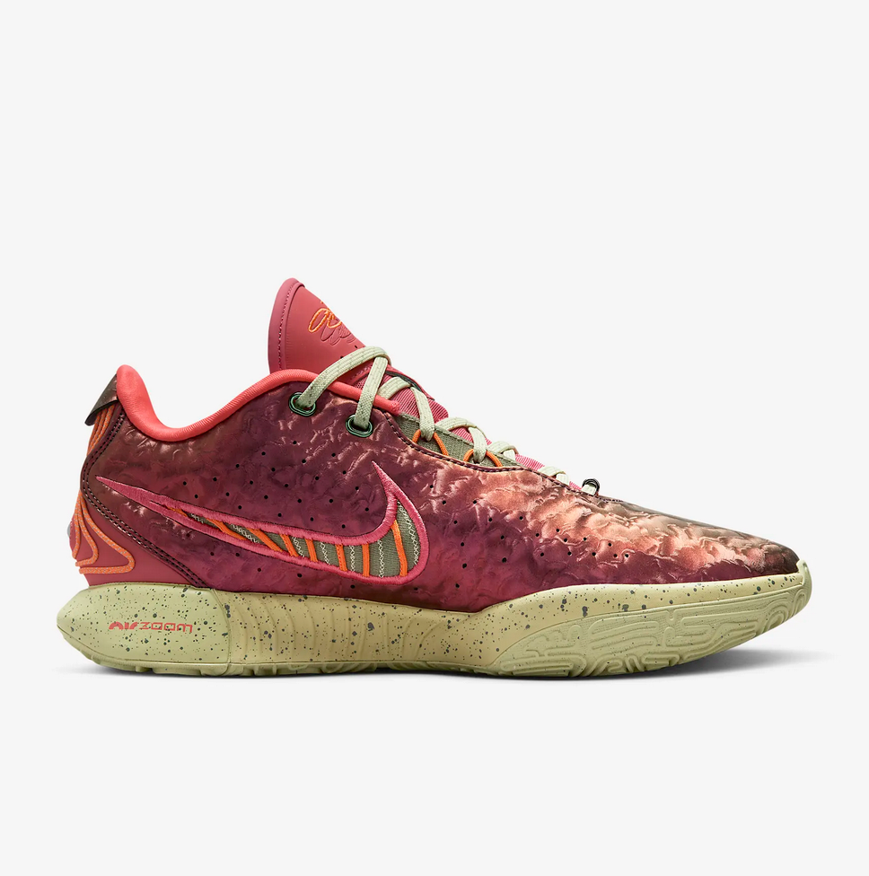 LeBron XXI "Queen Conch"