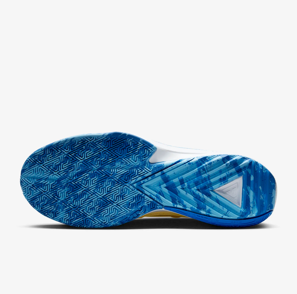Nike Giannis Freak 5