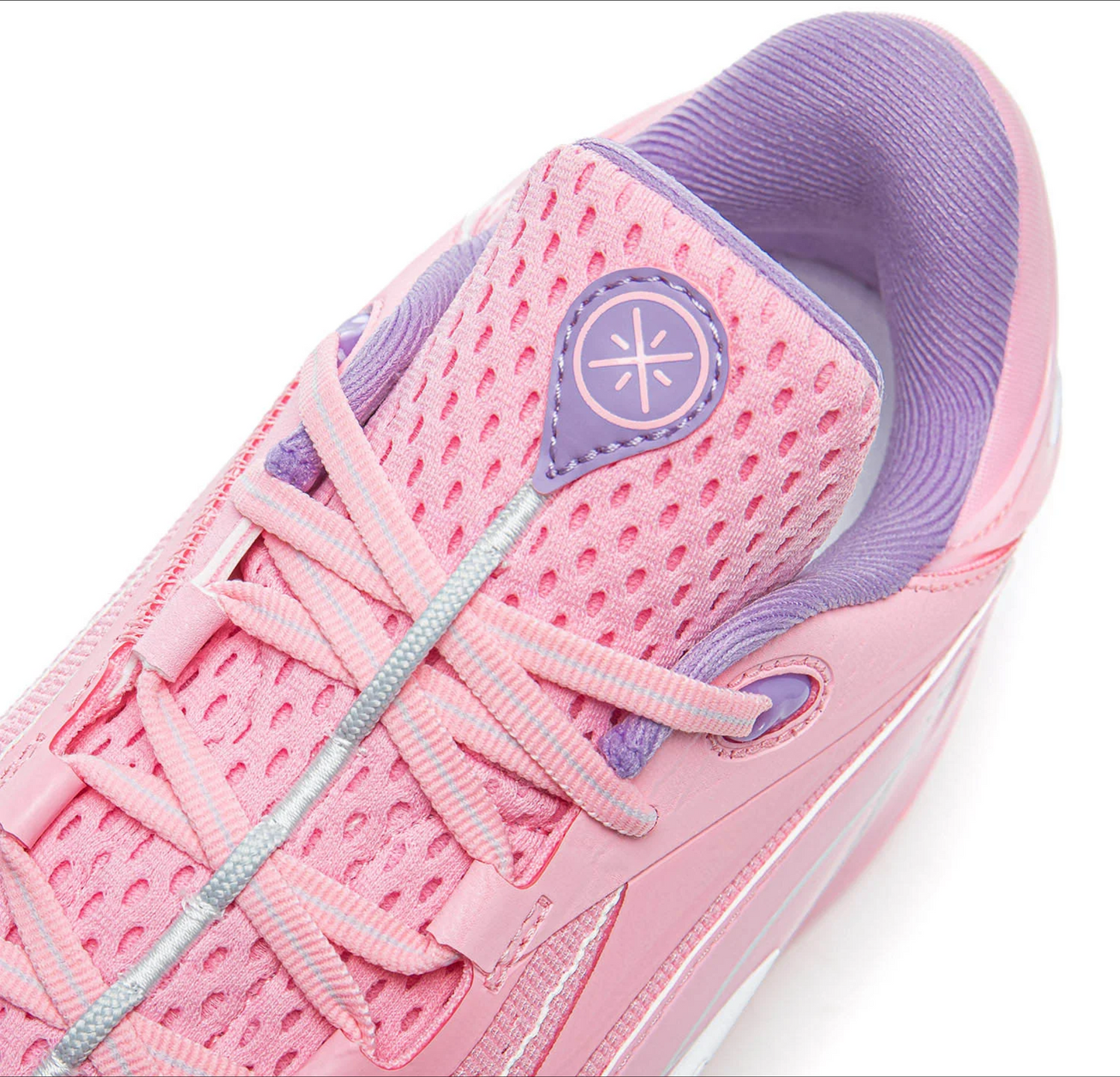 Wade 808 5 Ultra "Cherry Blossom"