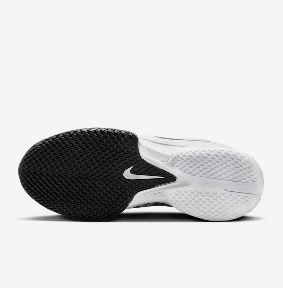 Nike G.T. Cut Academy.