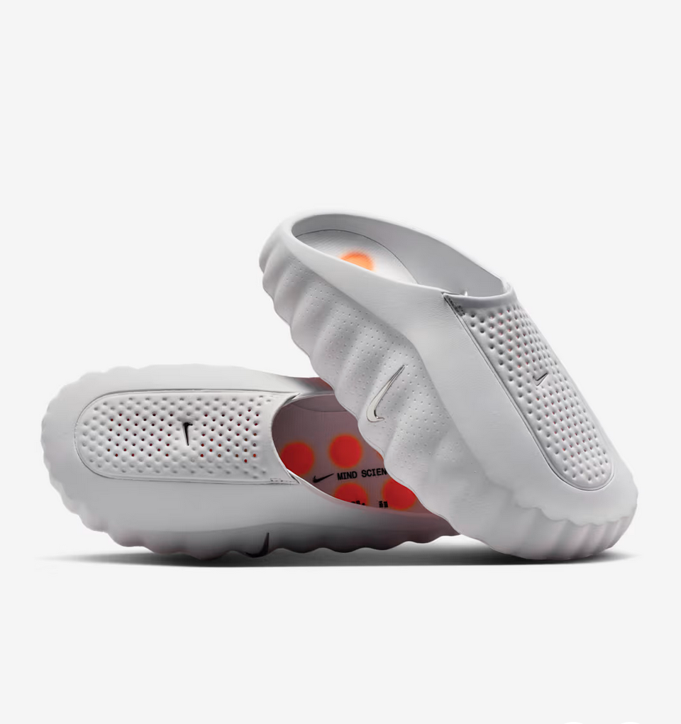 Nike Mind 001