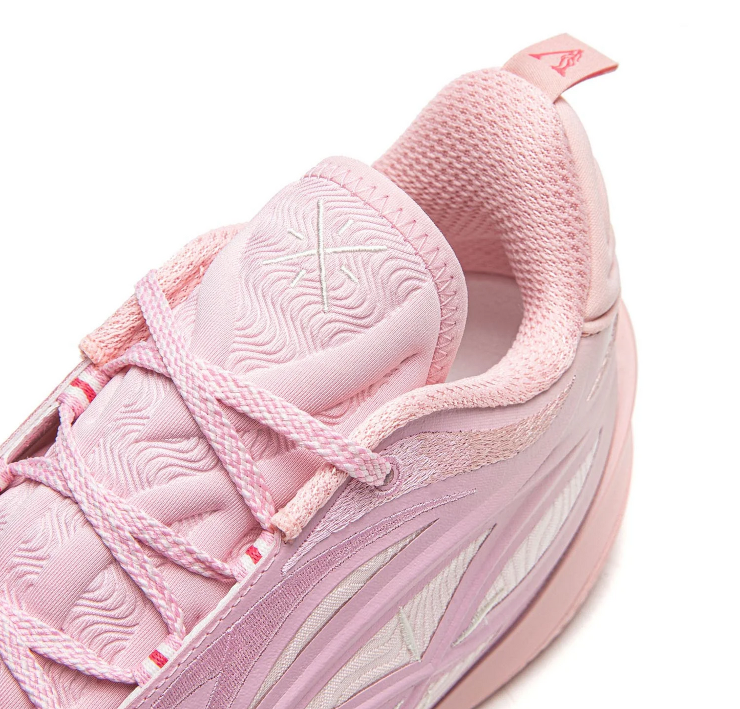 Wade 808 5 Ultra V2 "Family Love"